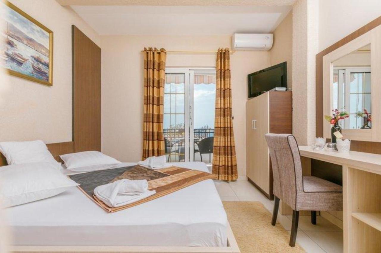 Monte Perla Residence Sveti Stefan Eksteriør billede