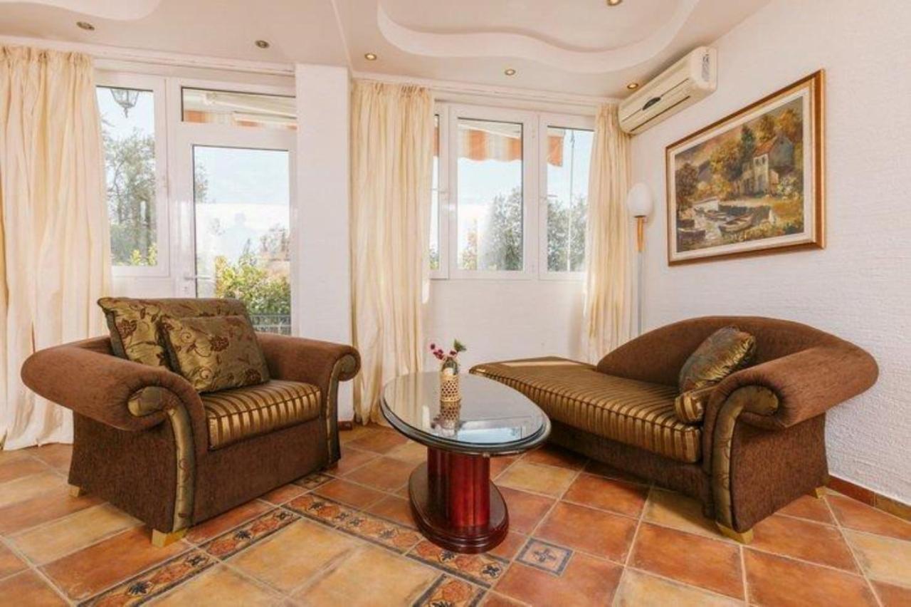 Monte Perla Residence Sveti Stefan Eksteriør billede
