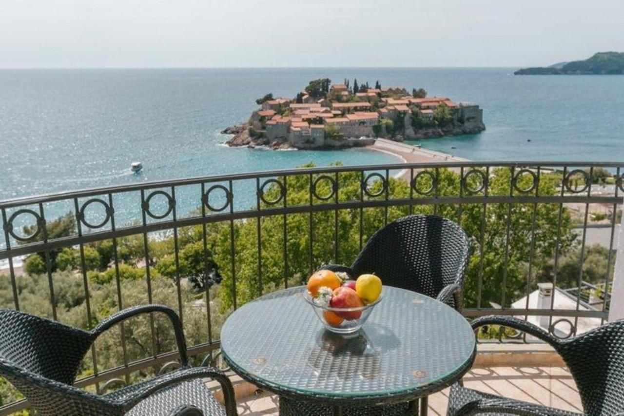 Monte Perla Residence Sveti Stefan Eksteriør billede