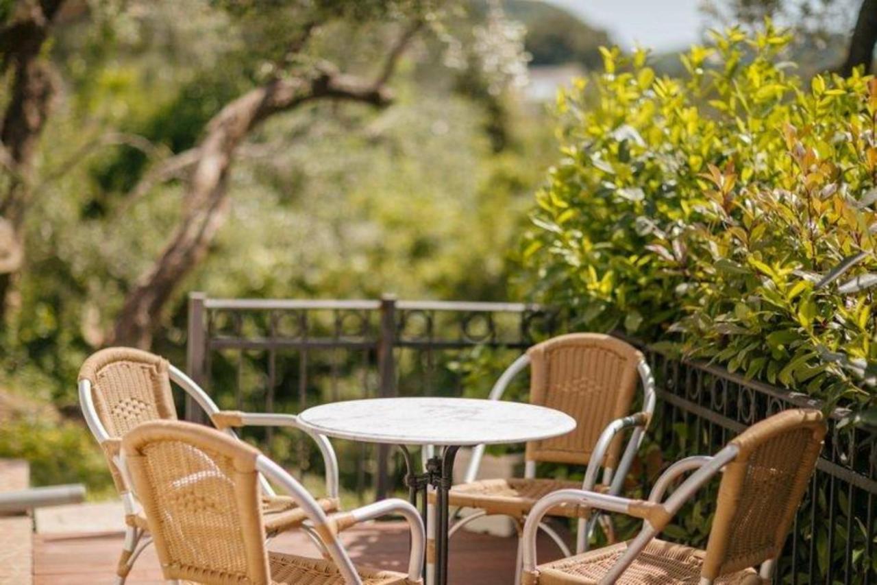 Monte Perla Residence Sveti Stefan Eksteriør billede
