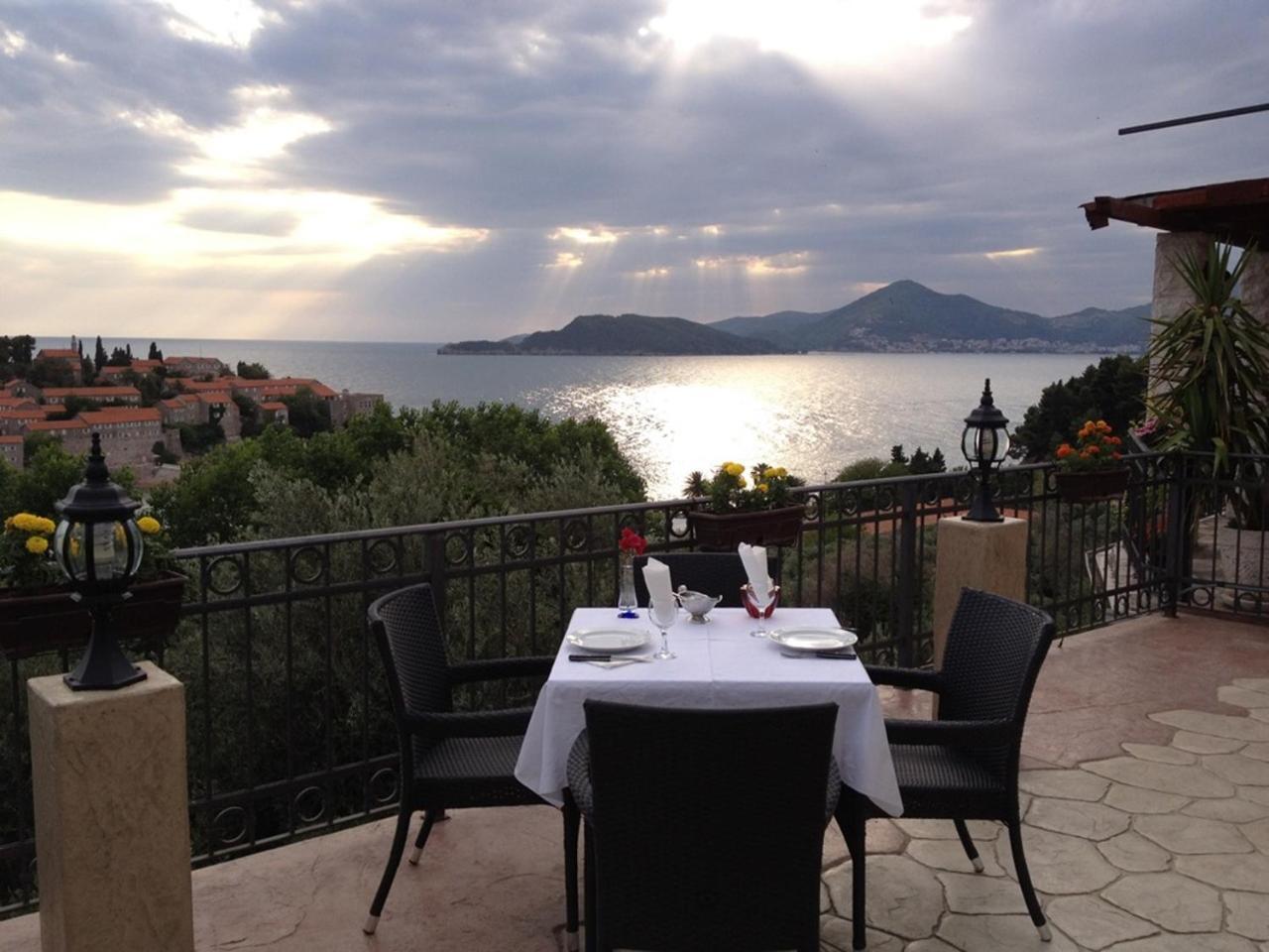 Monte Perla Residence Sveti Stefan Eksteriør billede